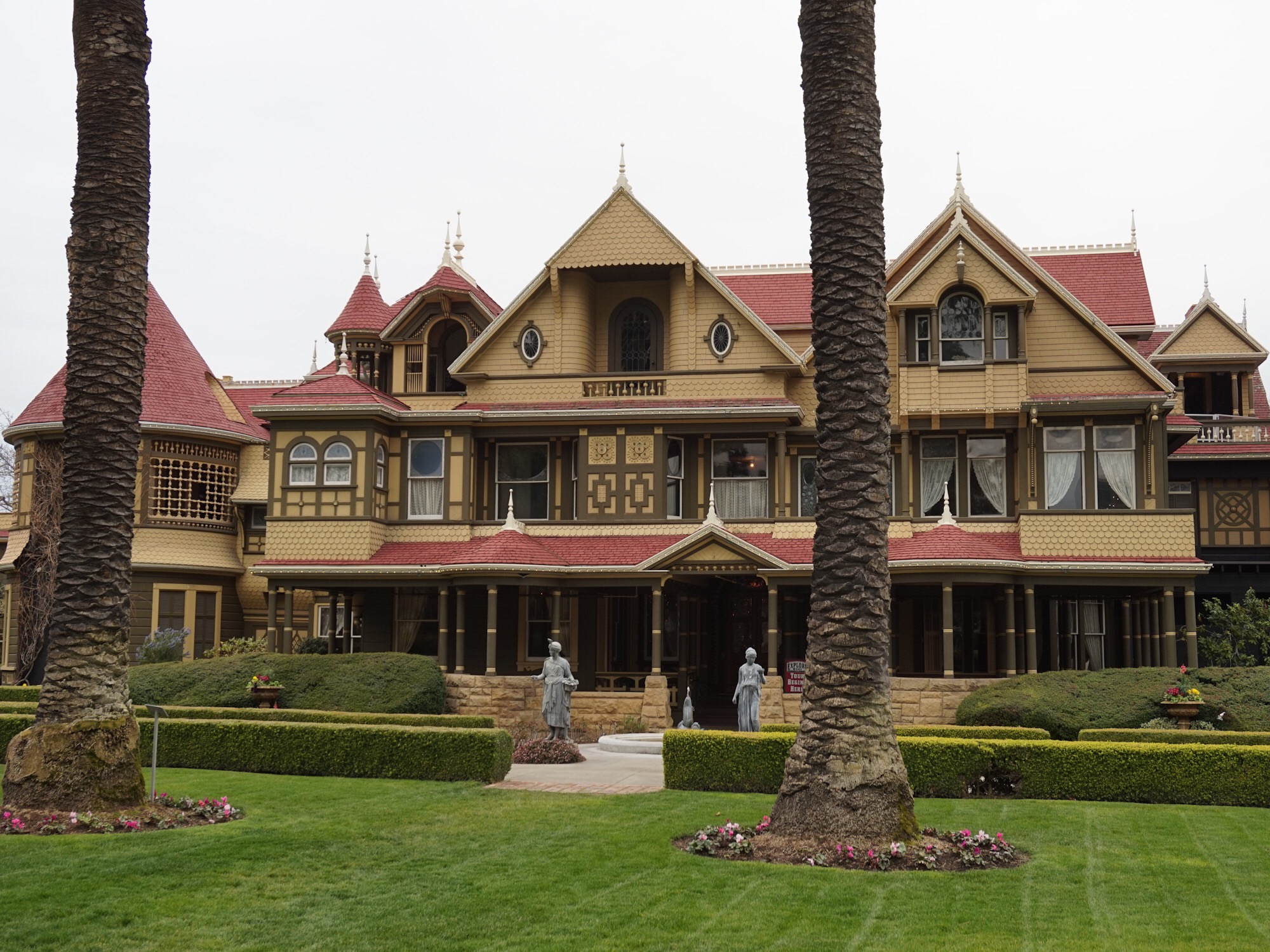 Winchester Mystery House